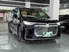 Voyah Lantu Dreamchaser PHEV AWD Flagship Kunpeng Edition - photo 3