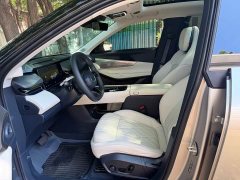 Lynk & Co 08 EM-P 160 Extended Range Ultra - ფოტო 15