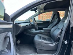 Tesla Model Y Rear-Wheel Drive - фото 12