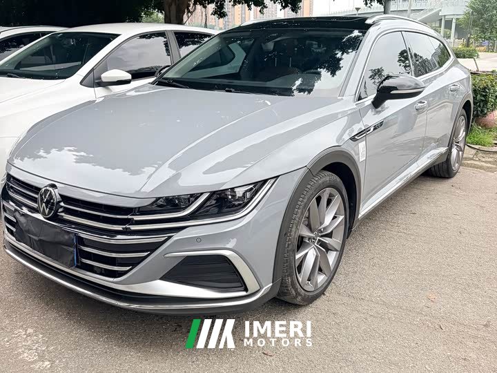 Volkswagen CC Shooting Brake 380TSI Hunting Heart Edition - автомобиль из Китая
