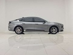 Ford Mondeo EcoBoost 245 Luxury - ფოტო 2