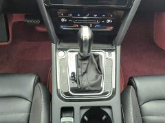 Volkswagen Magotan 330TSI DSG Advance - photo 16
