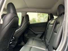 Tesla Model Y Rear-Wheel Drive - ფოტო 7
