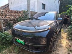 Li Auto L9 Pro - ფოტო 1