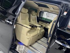 Toyota Vellfire Crown Hybrid 2.5L HV Luxury Edition - photo 12