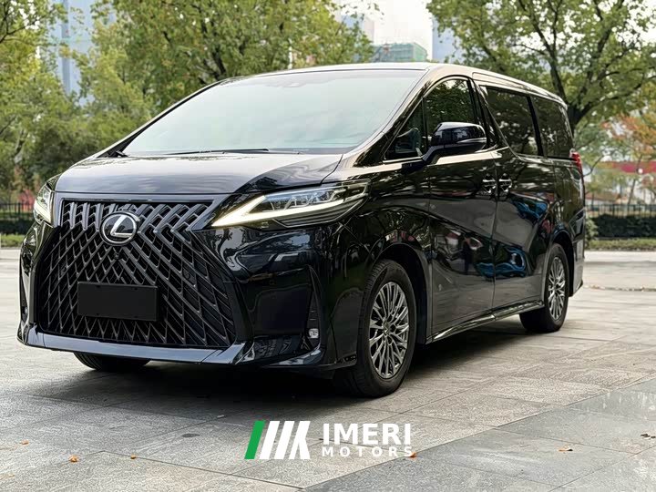 Lexus LM 300h Four-Seat Royal Edition - ავტომობილი ჩინეთიდან