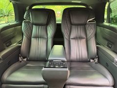 Lexus LM 300h Four-Seat Royal Edition - ფოტო 16