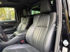 Lexus LM 300h Four-Seat Royal Edition - ფოტო 9