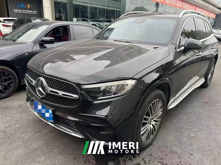 Mercedes-Benz GLC 300 L 4MATIC Dynamic 5-Seater