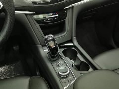 Cadillac XT5 28T Luxury - фото 13