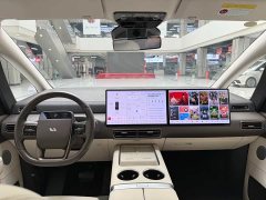 Li Auto Li Xiang MEGA Ultra - ფოტო 10