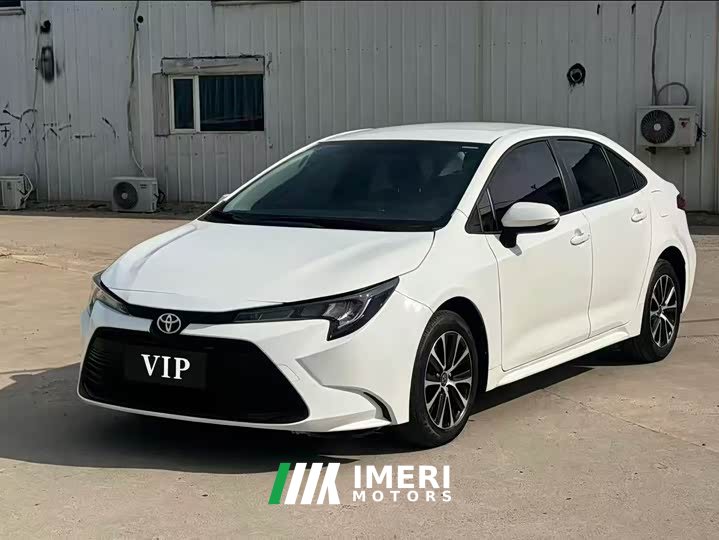 Toyota Corolla TNGA 1.5L CVT Leading Edition - автомобиль из Китая