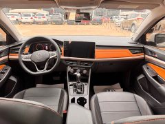 Volkswagen Bora 200TSI DSG Comfort Pro - photo 6