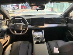 BYD Qin L DM-i Smart Drive Edition 80KM Leading - фото 8