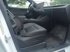 Tesla Model Y Long Range Rear-Wheel Drive - photo 4