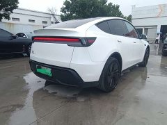 Tesla Model Y Long Range Rear-Wheel Drive - photo 8