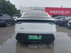 Tesla Model Y Long Range Rear-Wheel Drive - photo 9
