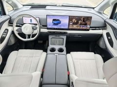 Voyah Lantu Dreamchaser PHEV AWD Luxury Kunpeng Edition - ფოტო 11