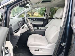 Voyah Lantu Dreamchaser PHEV AWD Luxury Kunpeng Edition - ფოტო 6