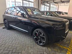 Rolls-Royce Cullinan Four Seater Edition - ფოტო 4