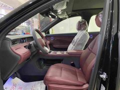 FAW Red Flag HS6 PHEV 240 Smart Hybrid Edition - фото 6