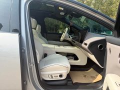 Li Auto i6 Four-Wheel Drive Standard Edition - ფოტო 11