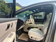 Li Auto i6 Four-Wheel Drive Standard Edition - ფოტო 16