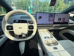 Li Auto i6 Four-Wheel Drive Standard Edition - ფოტო 7