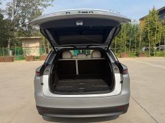 Li Auto i6 Four-Wheel Drive Standard Edition - ფოტო 8