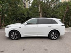 Li Auto L7 Max - ფოტო 4