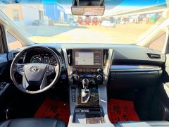 Toyota Vellfire Crown Hybrid 2.5L HV Luxury Edition - photo 8