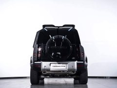 Land Rover Defender 110 3.0T P400 Dark Edition - ფოტო 6