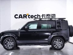Land Rover Defender 110 3.0T P400 Dark Edition - ფოტო 7