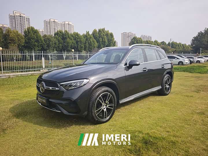 Mercedes-Benz GLC 260 L 4MATIC Luxury