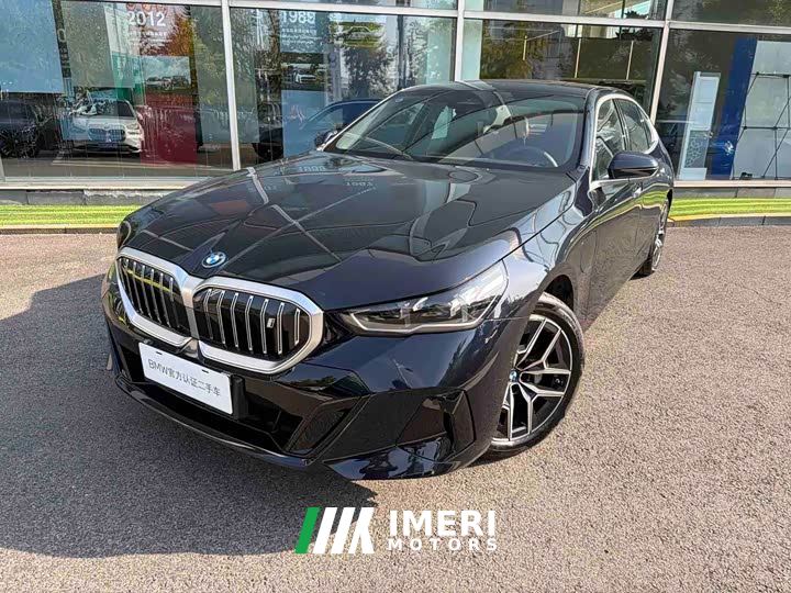 BMW i5 eDrive 35L M Sport Package