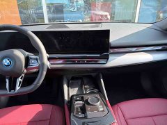 BMW i5 eDrive 35L M Sport Package - ფოტო 10