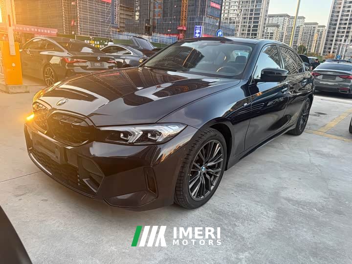 BMW 3 Series 325i M Sport Night Edition Package - ავტომობილი ჩინეთიდან