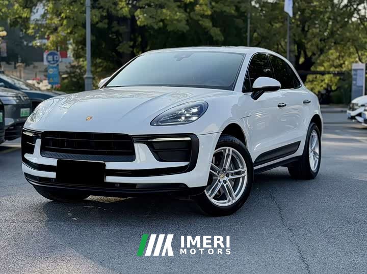 Porsche Macan 2.0T - автомобиль из Китая