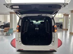 Toyota Vellfire Crown Hybrid 2.5L HV Premium Edition - photo 10