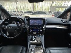 Toyota Vellfire Crown Hybrid 2.5L HV Premium Edition - photo 17