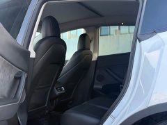 Tesla Model Y Rear-Wheel Drive - ფოტო 8