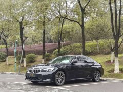 BMW 3 Series 325Li M Sport Package - фото 1