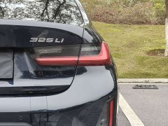 BMW 3 Series 325Li M Sport Package - фото 8