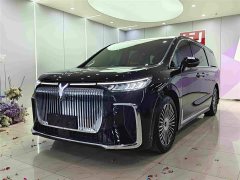 Voyah Lantu Dreamchaser PHEV AWD Luxury Kunpeng Edition - фото 1