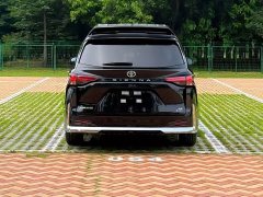 Toyota Sienna 2.5L Hybrid FWD Comfort - photo 4