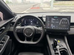 Lynk & Co 03 1.5T EM-F PM - photo 12