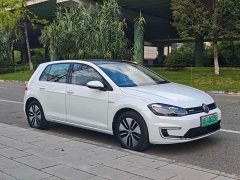 Volkswagen Golf Pure Electric Chi - ფოტო 3