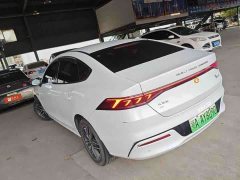 BYD Qin PLUS Glory Edition EV 510KM Leading - ფოტო 6