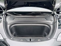 Tesla Model Y Rear-Wheel Drive - фото 12