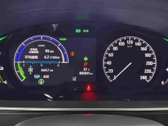Honda Odyssey 2.0L e:HEV Luxury - ფოტო 18